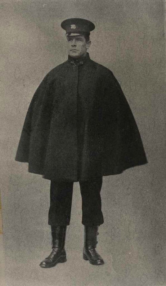 Police constable's cape 1925 (archive ref POL-3-11-6-23)