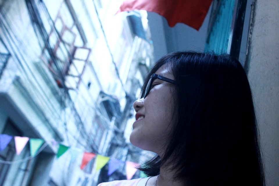 The Model Who Help Me Finish My Work At Nhà Ấm