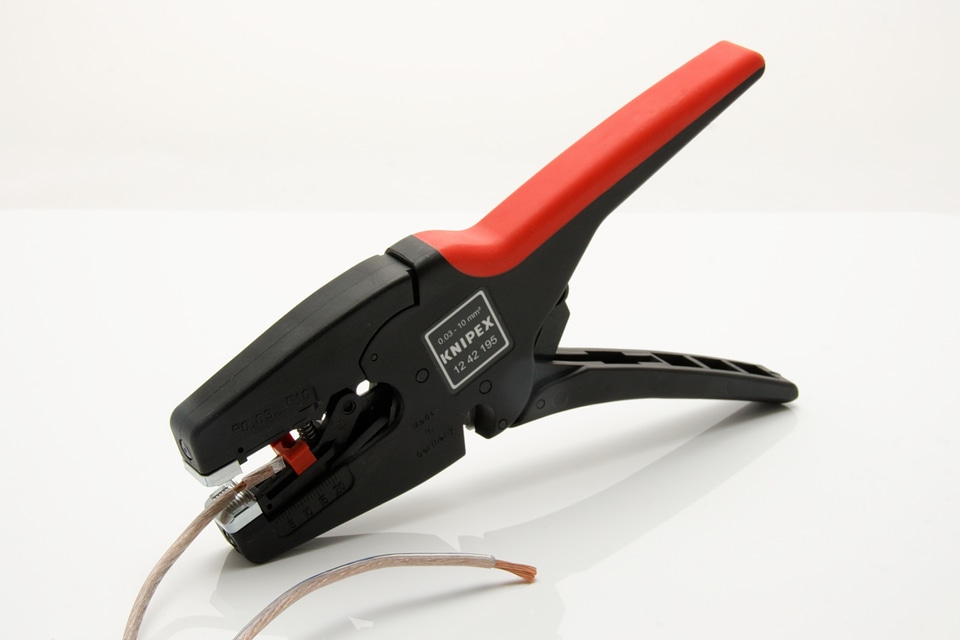 Tool wire stripper craft