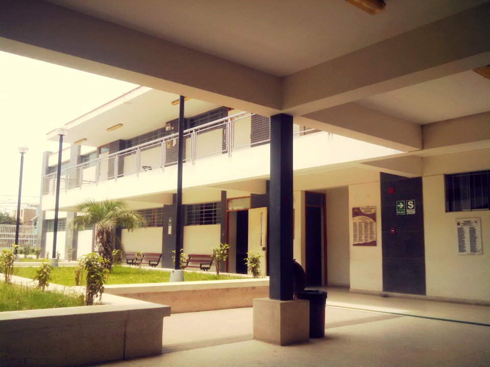 De visita en la facultad