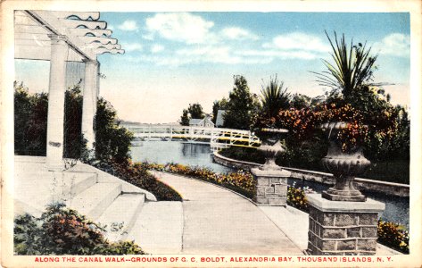 ALONG THE CANAL WALK GROUNDS OF G. C. BOLDT ALEXANDRIA BAY THOUSAND ISLANDS NEW YORK