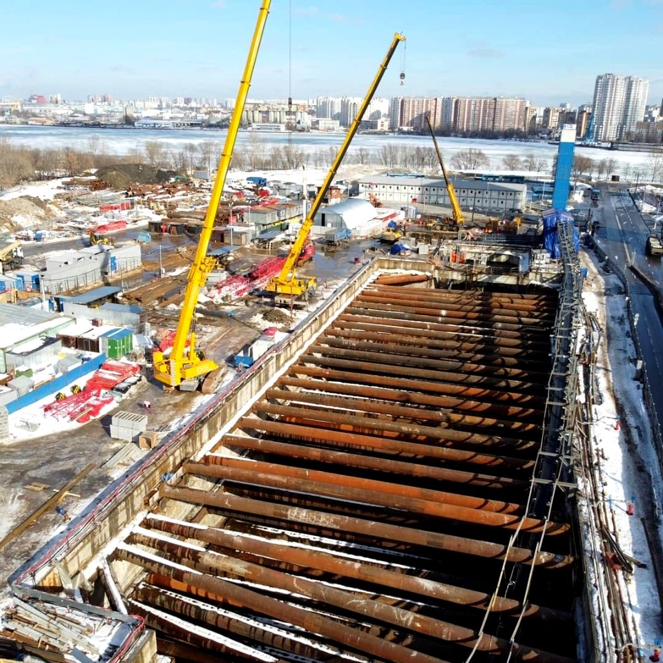 construction of the nagatinsky zaton metro station