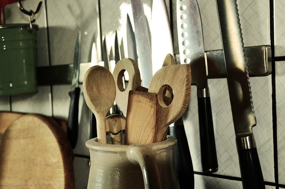Cook kitchen tableware