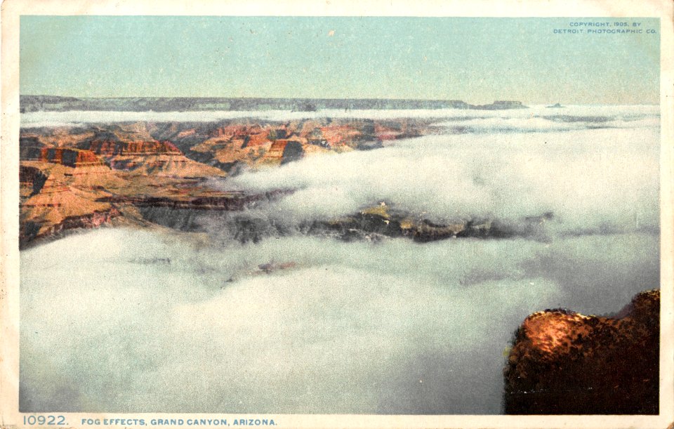 10922.FOG EFFECTS GRAND CANYON ARIZONA