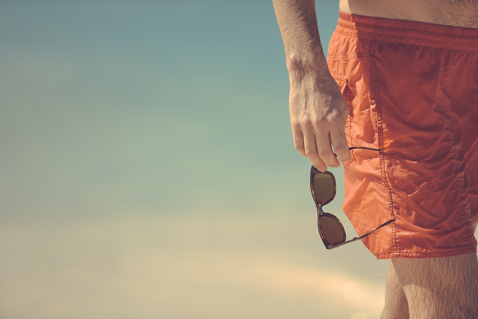 Shorts bermudas sunglasses
