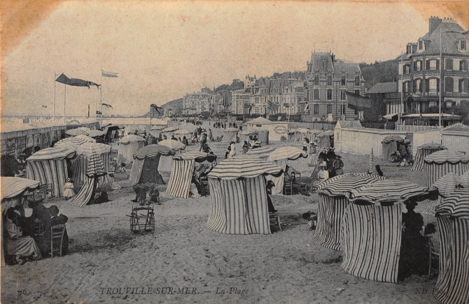 TROUVILLE-SUR-MER - LA PLAGE