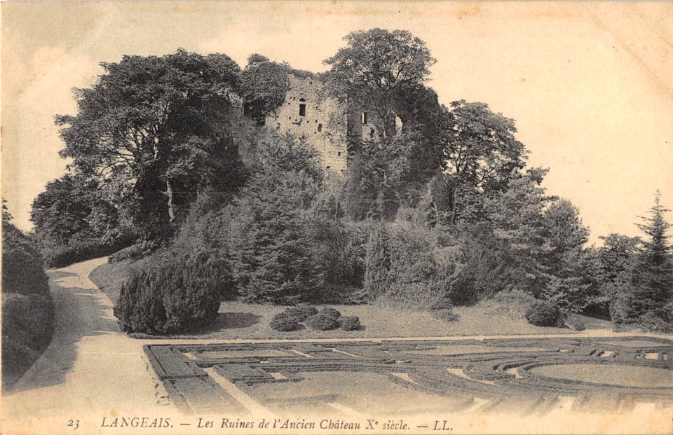 23 LANGEAIS - LES RUINES DE L'ANCIEN CHATEAU X SIECLE