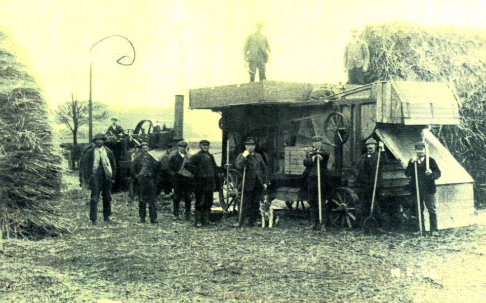 East Yorkshire farm workers (archive ref PH-2-336