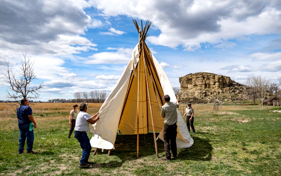 Pretty Shield Foundation Teepee Build