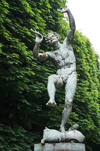 Figure personal flute