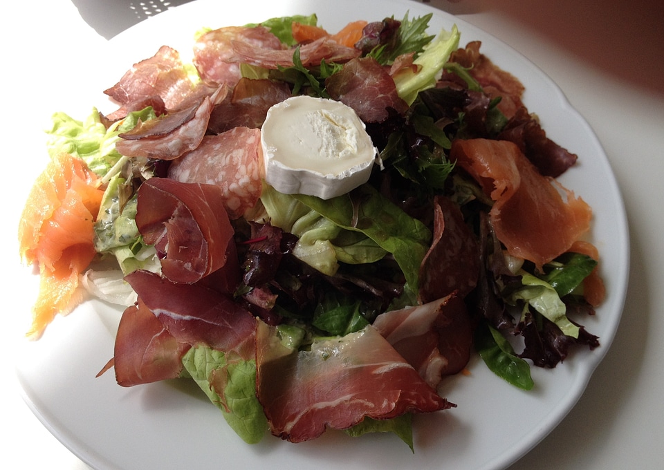 Specialty black forest ham