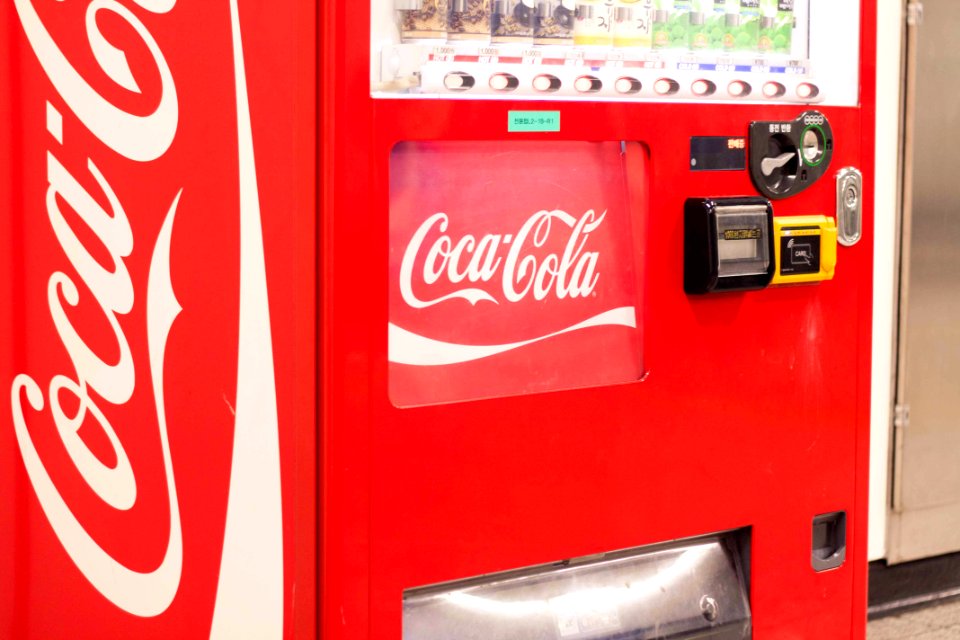 Coca Cola 코카콜라 음료수 자판기