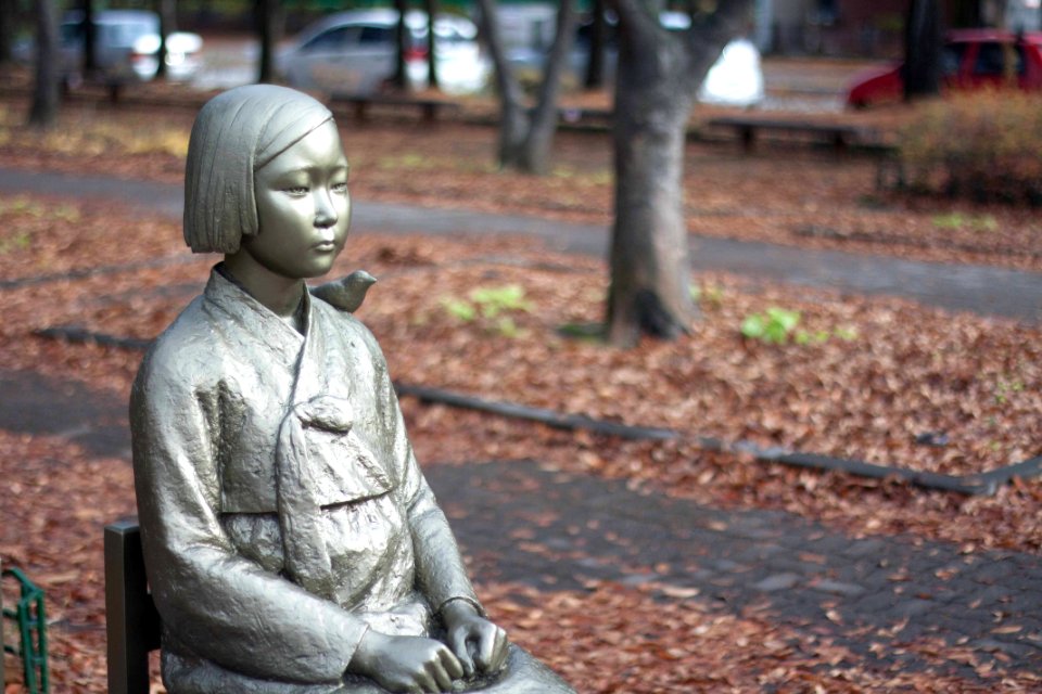 peace statue comfort woman statue 위안부 소녀상 평화의 소녀상 (3)
