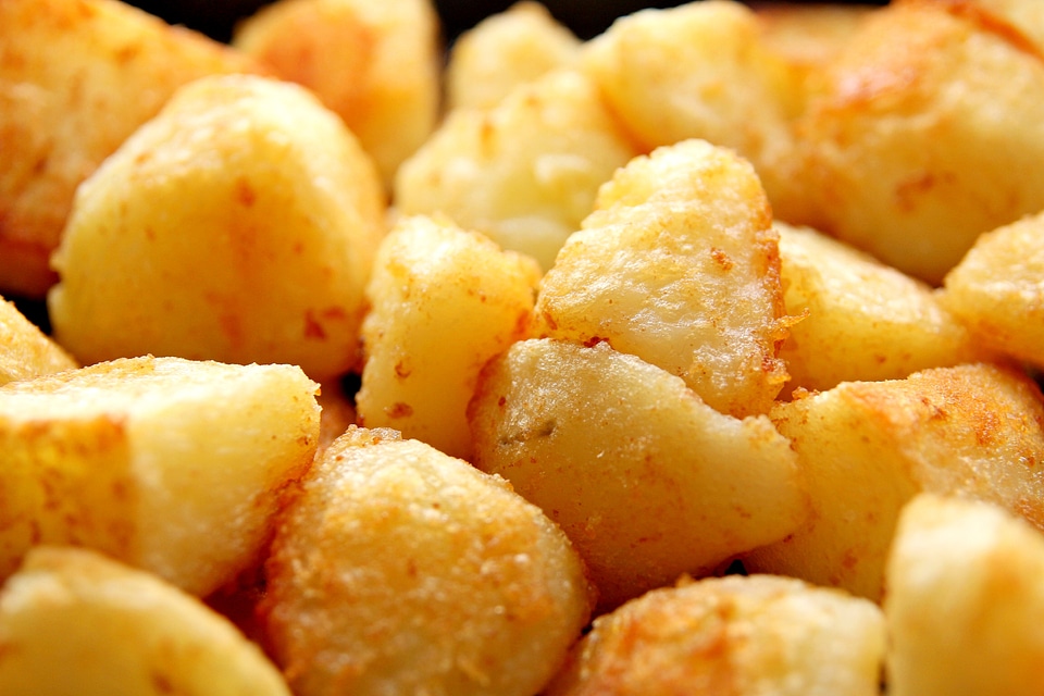 Food potatoes fried