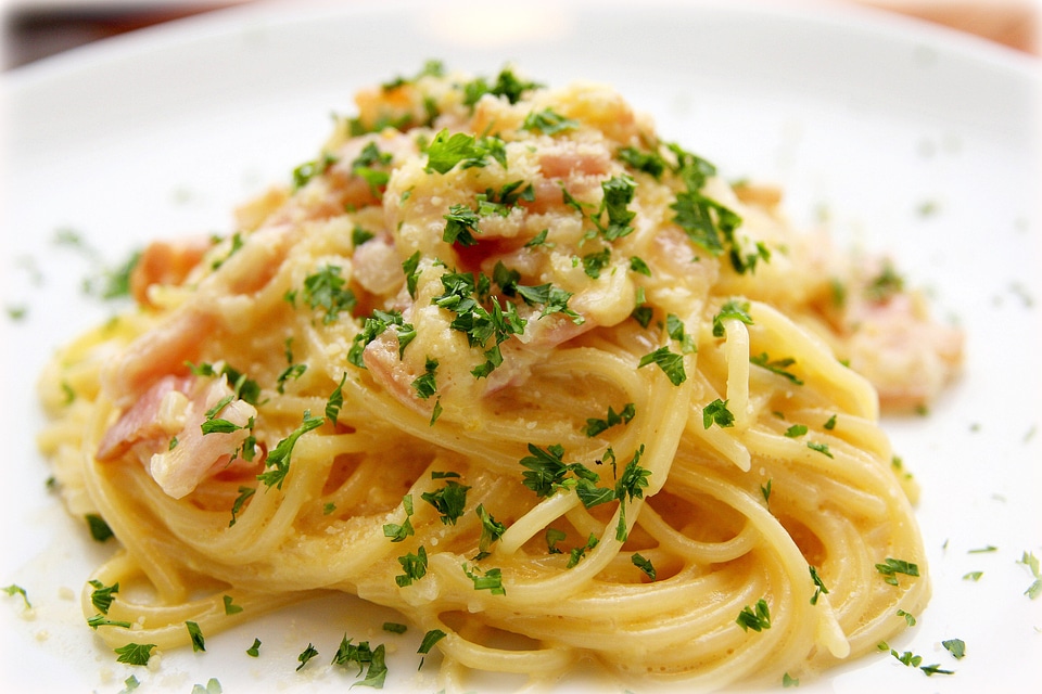 Pasta carbonara spaghetti