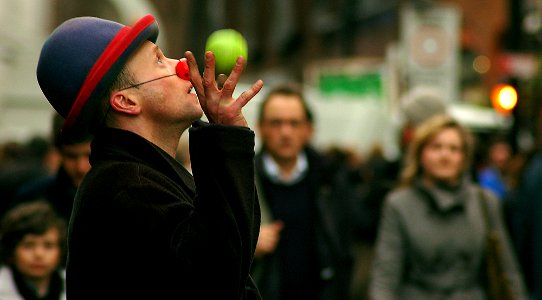 juggler photo