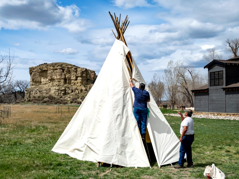 Pretty Shield Foundation Teepee Build
