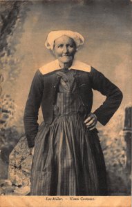 LOC-MELAR - VIEUX COSTUME