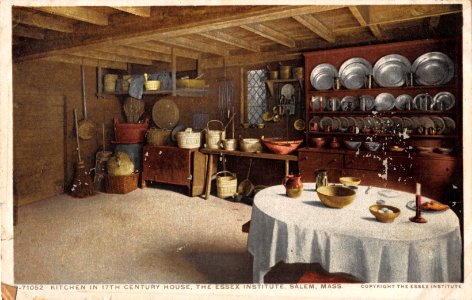 D 71052 KITCHEN IN 17TH CENTURY HOUSE THE ESSEX INSTITUTE SALEM MASSACHUSETTS