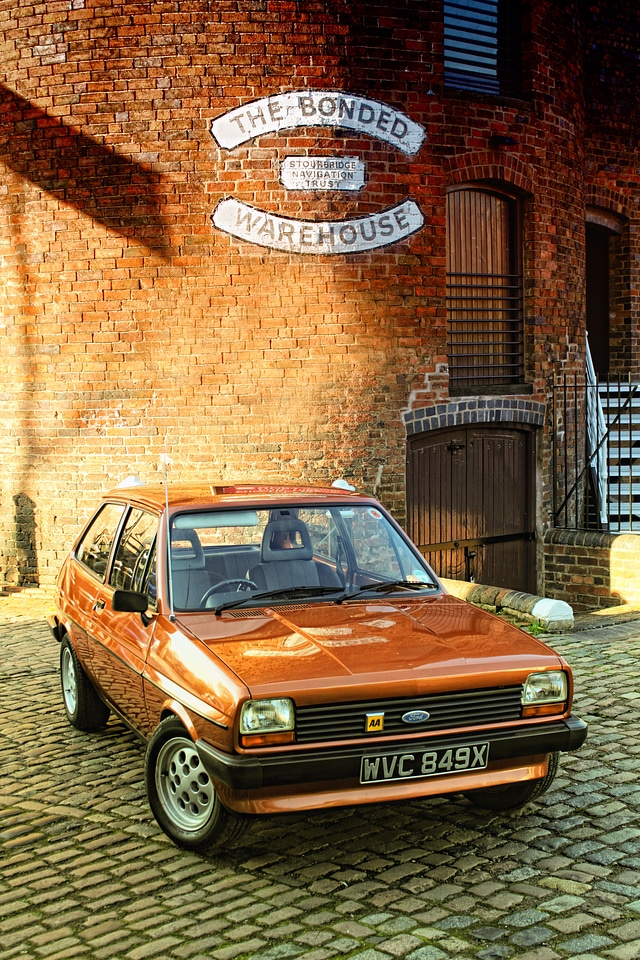 Auto fiesta transport