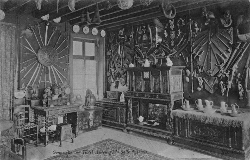 GONNEVILLE - HOTEL AUBOURG, LA SALLE D'ARMES