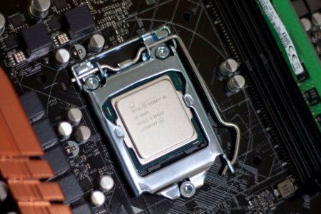 인텔 컴퓨터 전자기기 회로 INTEL CPU PC