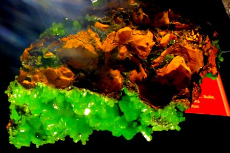 green and orange minerals photo
