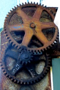old gears photo