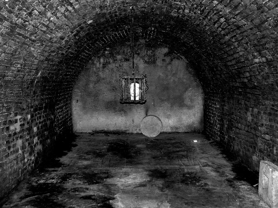 la grotte sous le marché aux choux...