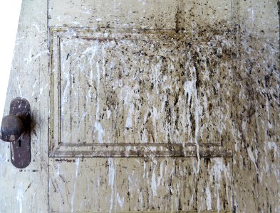 dirty door