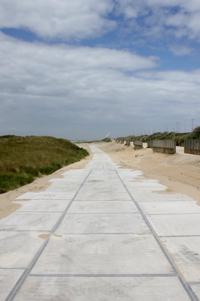 Eurodal wandelzone Zeebrugge strand