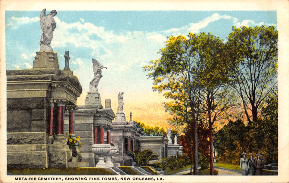 MATAIRIE CEMENTARY SHOWING FINE TOMBS NEW ORLEANS LUISIANA