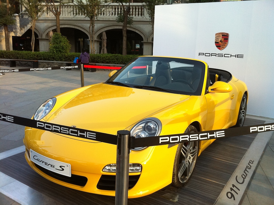 911 porsche auto show