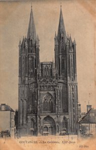 9 COUTANCES - LA CATHEDRALE