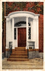 D71055 THE GIDEON TUCKER PORCH BUILD IN 1904 NOT IN GARDEN OF THE ESSEX INSTITUTE SALEM MASSACHUSETTS