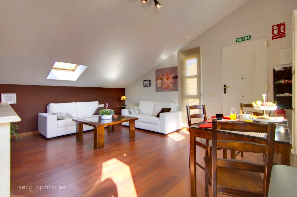 2015 11 06 151307  SPM7255 Panorama copia