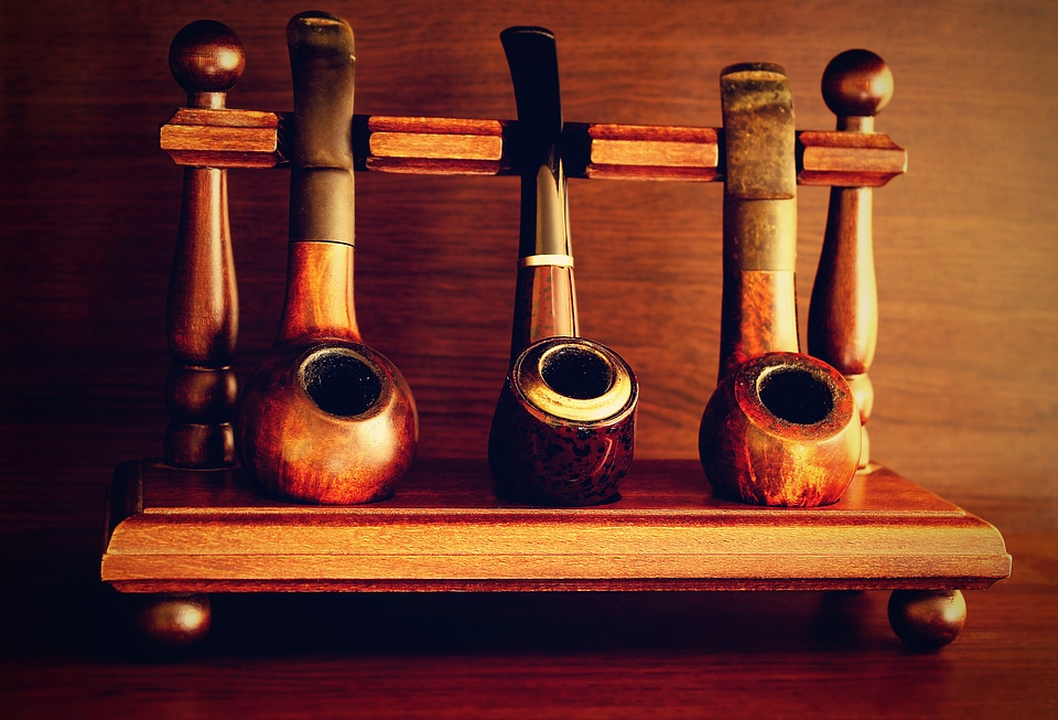 Smoke brown smoking