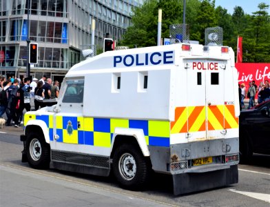 Police Landrover (3)