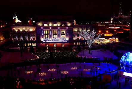 Marche de Noël Place d'Youville...