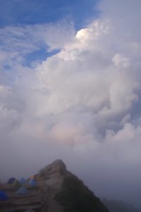 The camp site of Enzansou (燕山荘)