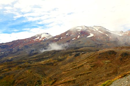 Mt Ruapehu, Volcanic mountain photo