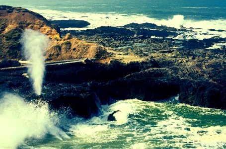 SPOUTING HORN BLOWHOLE AT CAPE PERPETUA-SIUSLAW