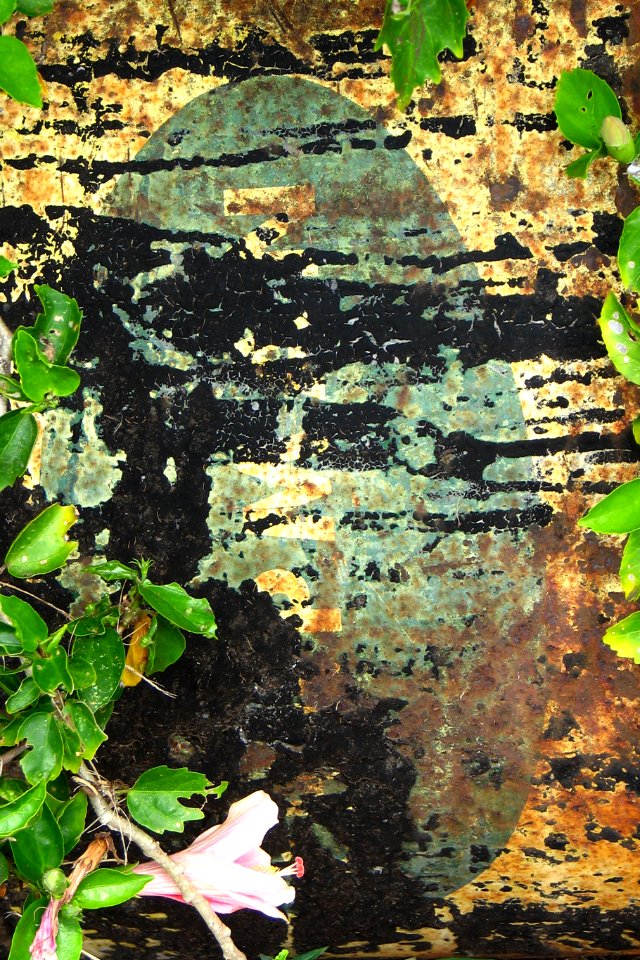grungy wall with egg shape