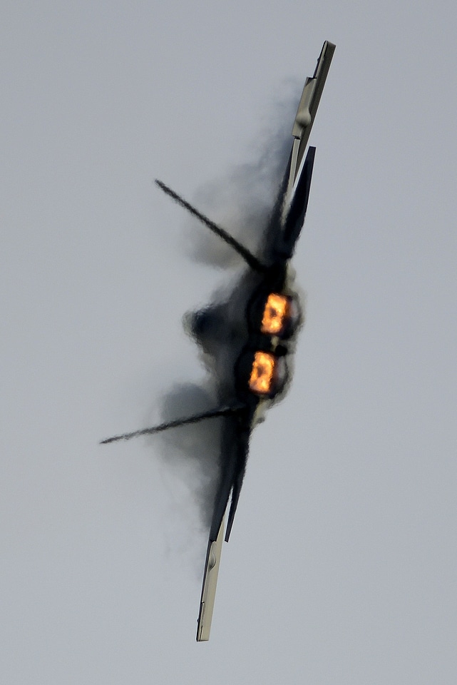 Heat engines airplane
