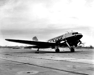 FS DC-3 Airplane