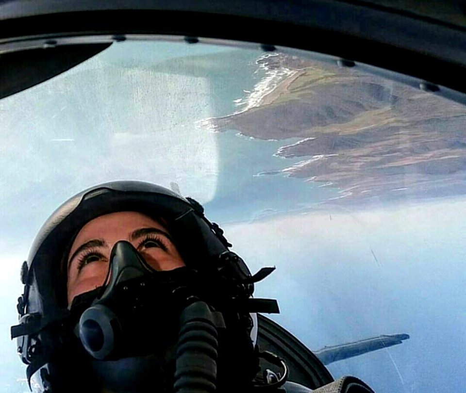 Female F-16 Fighter Pilot