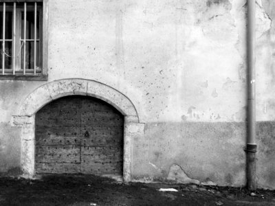 Porte sur cave.jpg