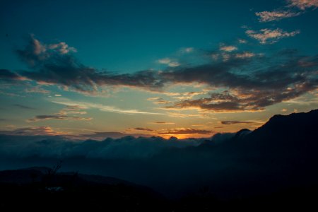 花蓮六十石山