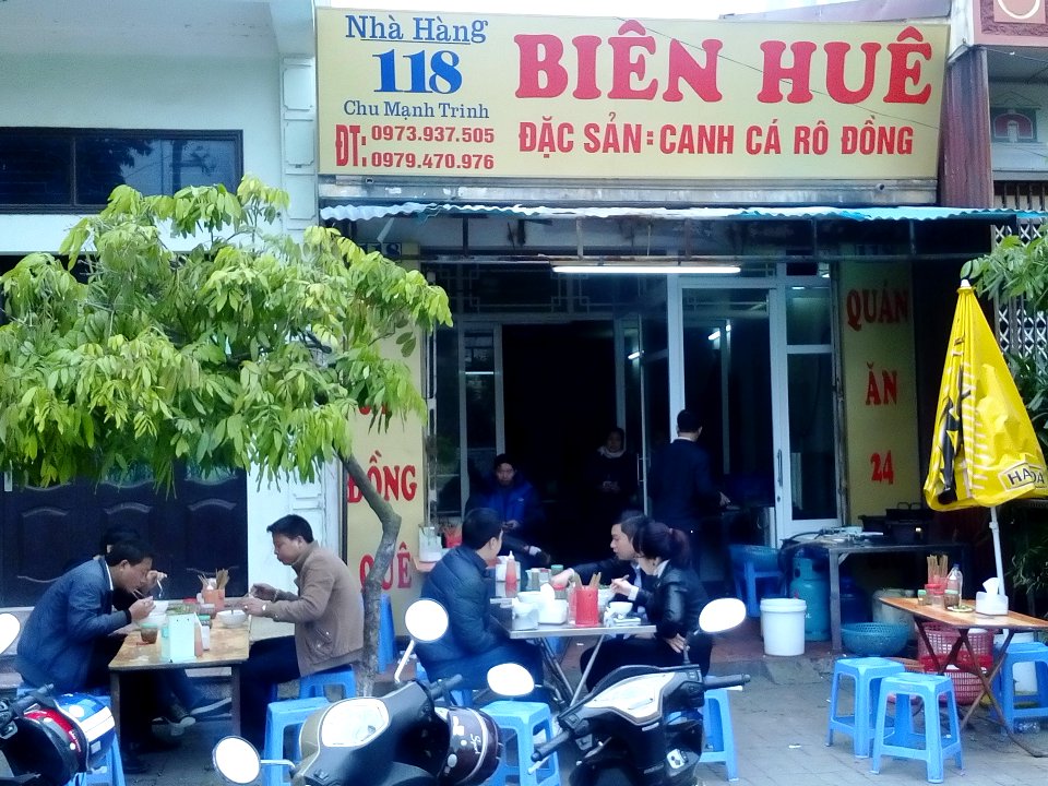 breakfast in hung Yen City
