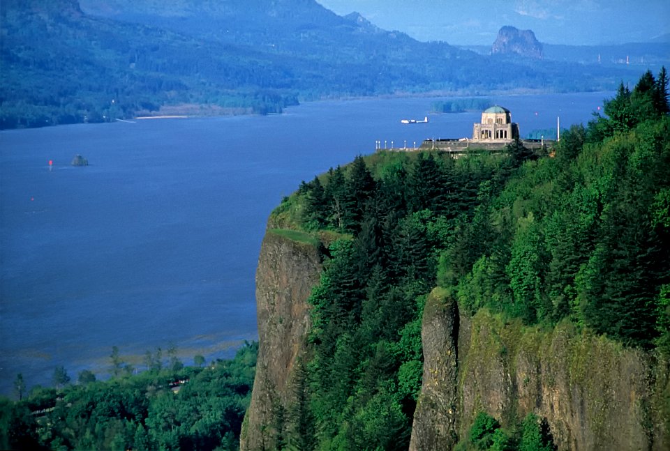 Vista House from Portland Womens Forum-Columbia River Gorge